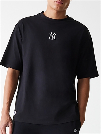New Era New York Yankees Nos MLB LE Midi OS Tee Black